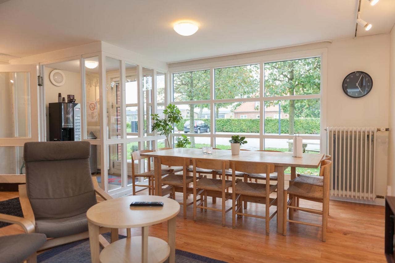 Belaegningen Hostel Brondby Dış mekan fotoğraf