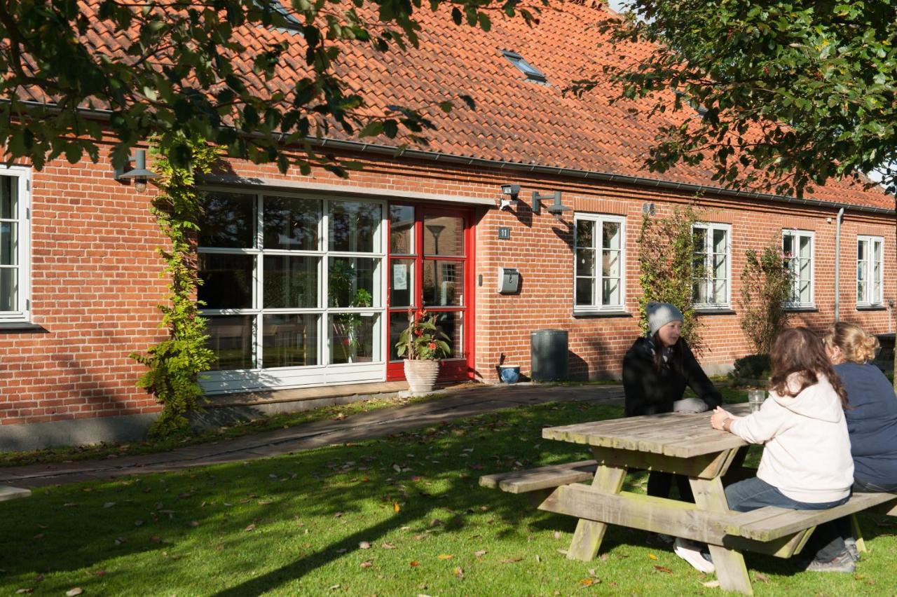 Belaegningen Hostel Brondby Dış mekan fotoğraf