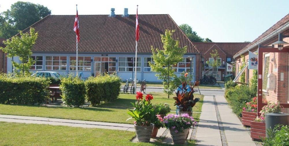 Belaegningen Hostel Brondby Dış mekan fotoğraf